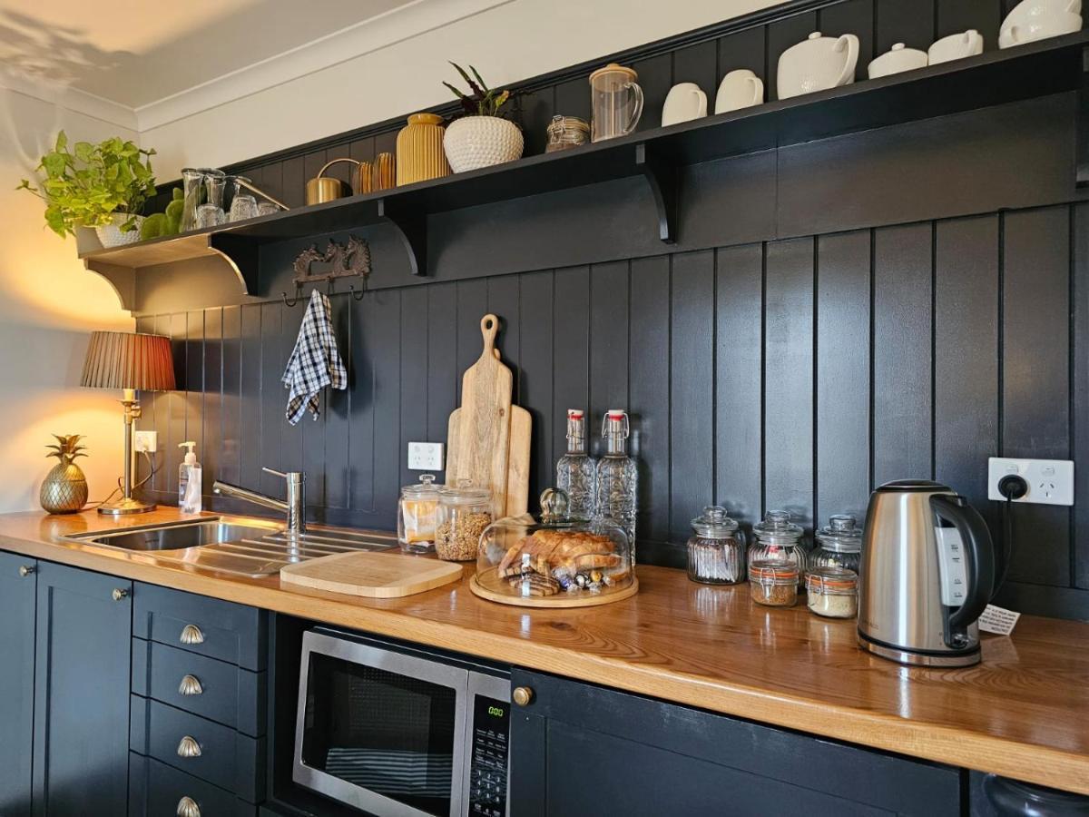 Blue Bell Cottage. Serene Luxury Farmstead Lower Moutere Buitenkant foto